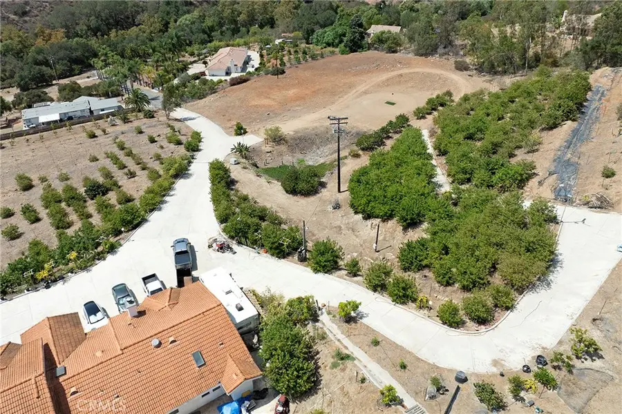525 Stewart Canyon, Fallbrook, CA 92028 - #3