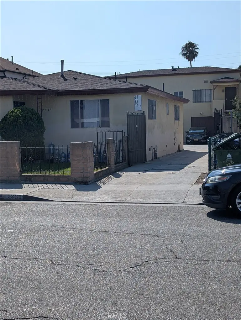 2235 Hauser Boulevard, Los Angeles, CA 90016 - #1