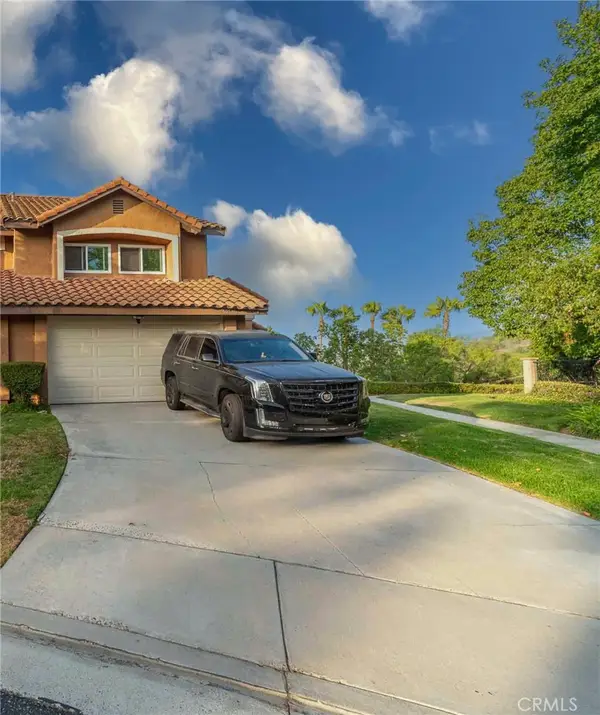 6073 E Butterfield Lane, Anaheim, CA 92807