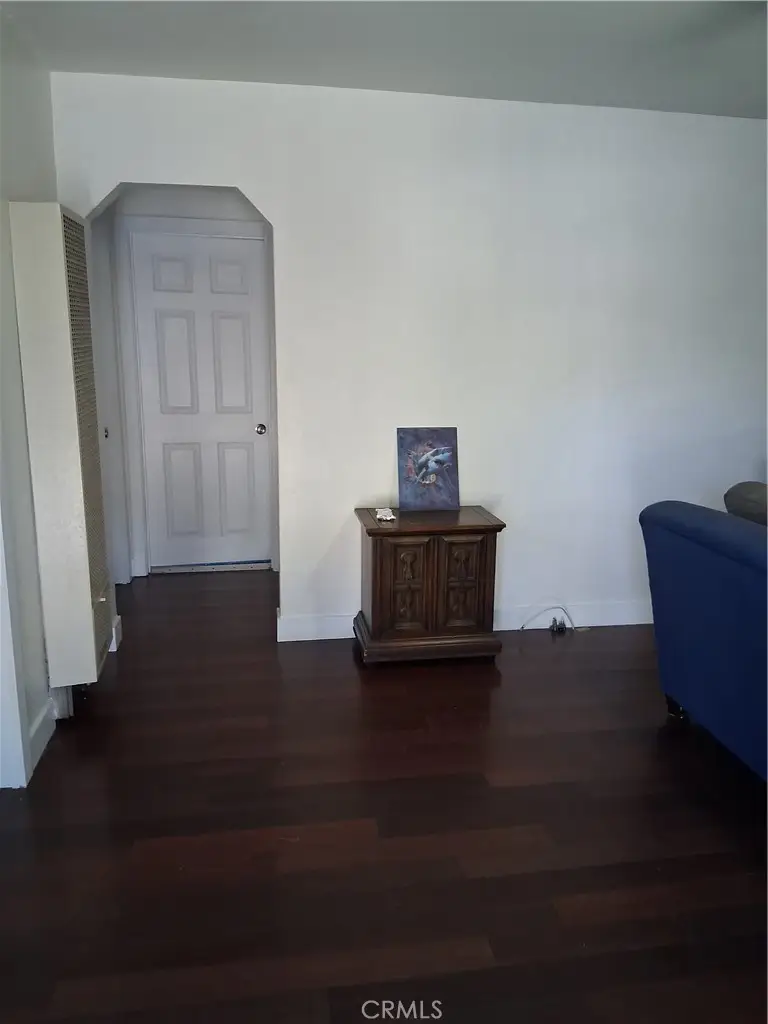 270 E Heath Lane, Long Beach, CA 90805 - Image #3