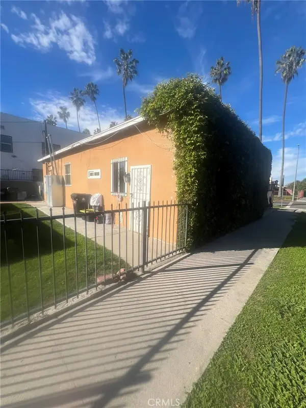 2000 W 54th, Los Angeles, CA 90062