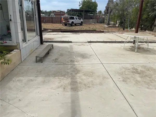 3865 N Fox Tail Lane, Jurupa Valley, CA 92509