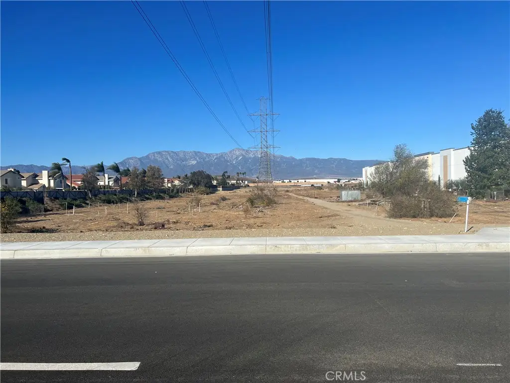 11130 E Riverside Drive, Ontario, CA 91761 - Image #1