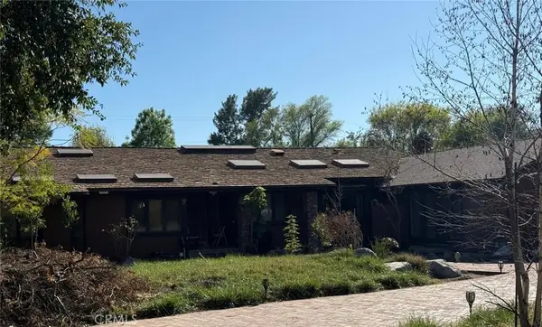 17190 Gresham Street, Sherwood Forest, CA 91325