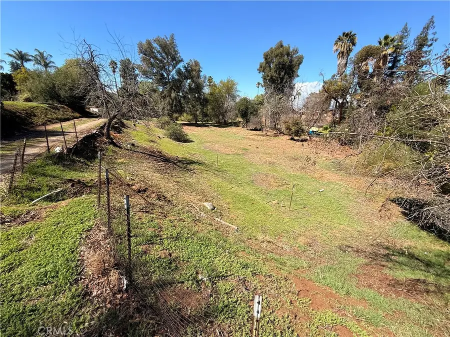 4785 Chicago Ave, Riverside, CA 92507 - Image #2