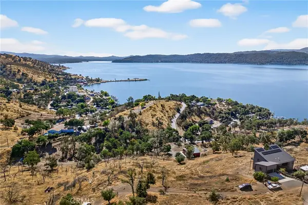 3111 Oak Crest Drive, Clearlake, CA 95424