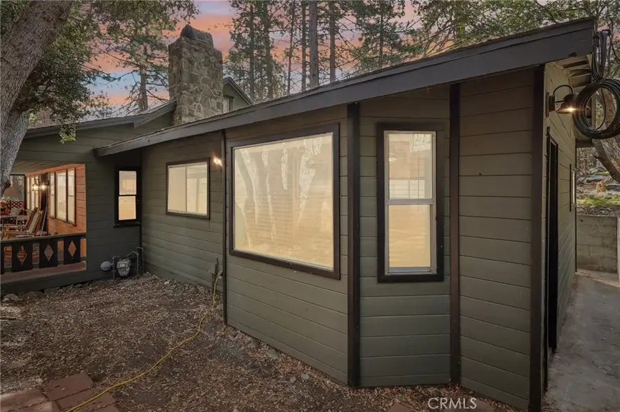 1707 Thrush Road, Wrightwood, CA 92397 - Image #2