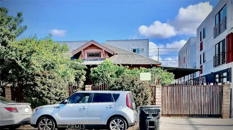 1605 W 35th Street, Los Angeles, CA 90018 - Image #3