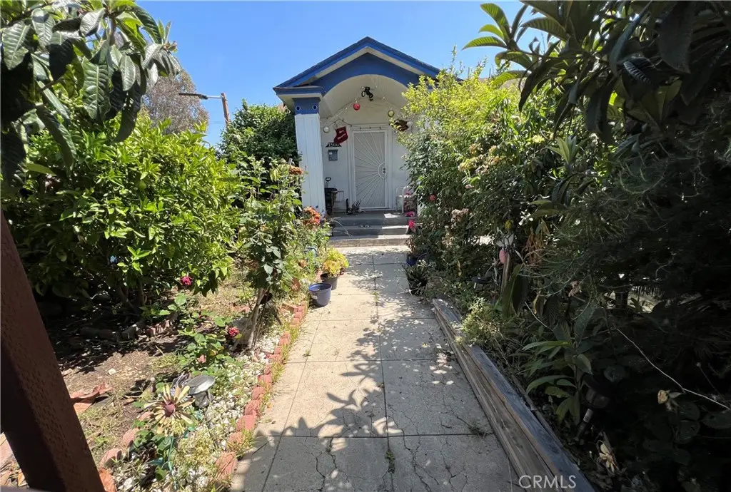1500 W 52nd, Los Angeles, CA 90062 - Image #1