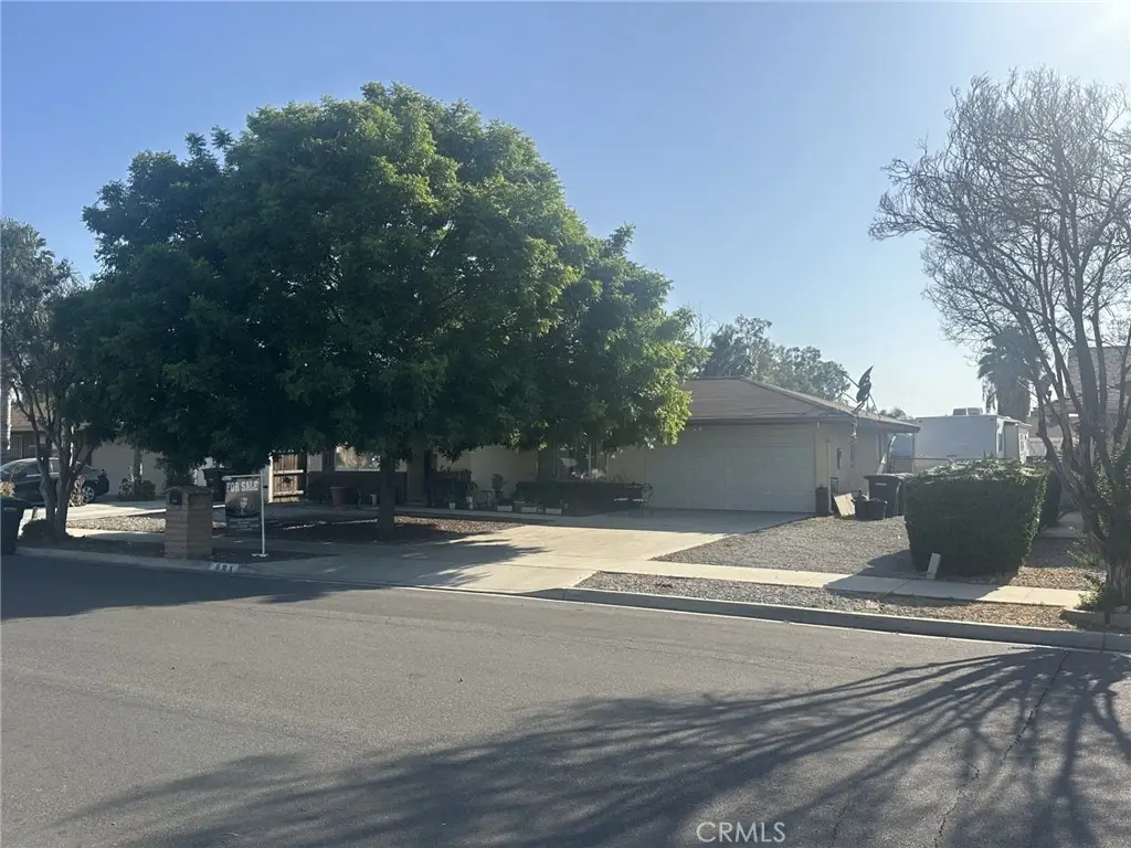 621 Brian Street, Hemet, CA 92544 - #1