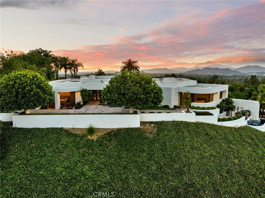 2130 Old Quarry Road, Riverside, CA 92506 - Image #2