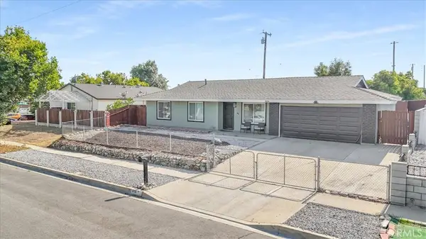 806 S Sandalwood Avenue, Bloomington, CA 92316