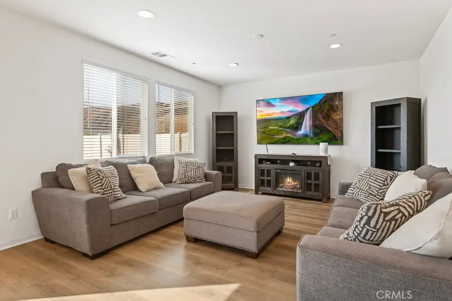 8004 Sorrento Way, Highland, CA 92346 - Image #2