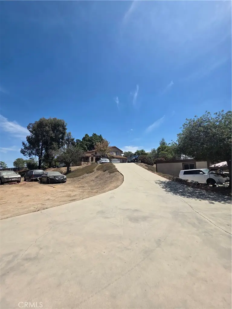 18251 Northstar Avenue, Riverside, CA 92508 - Image #3