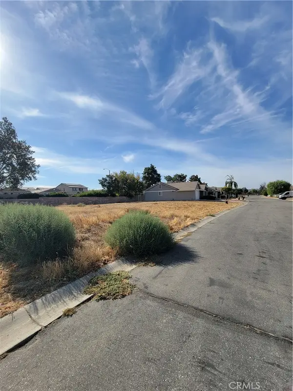 1387 Senator, San Jacinto, CA 92583
