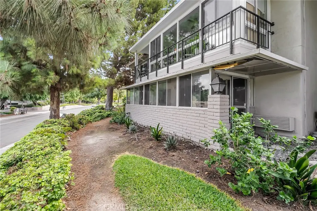 2277 W Via Mariposa W #B, Laguna Woods, CA 92637 - Image #1