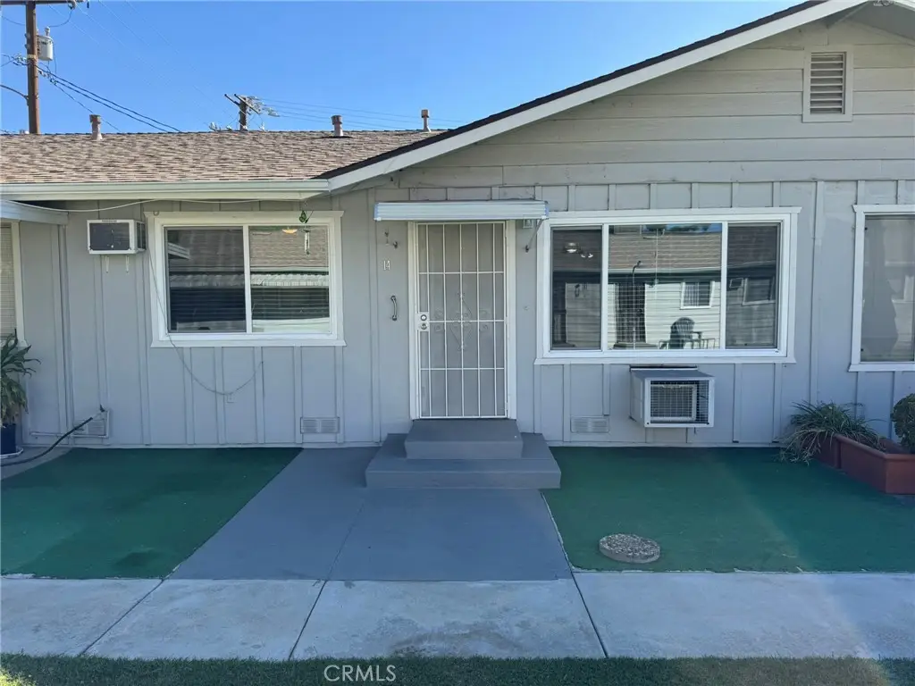 150 E Lakeshore Drive #14, Lake Elsinore, CA 92530 - Image #1