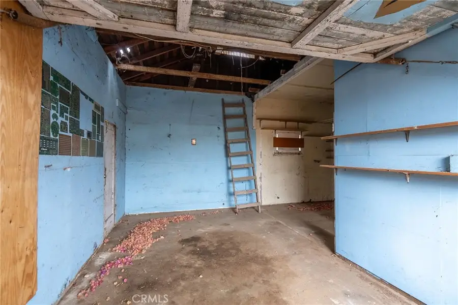 957 Center Street, Riverside, CA 92507 - Image #2