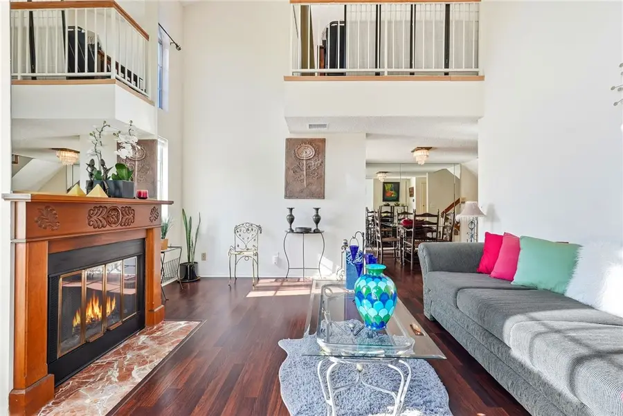 871 S Lucerne #2, Los Angeles, CA 90005 - Image #3