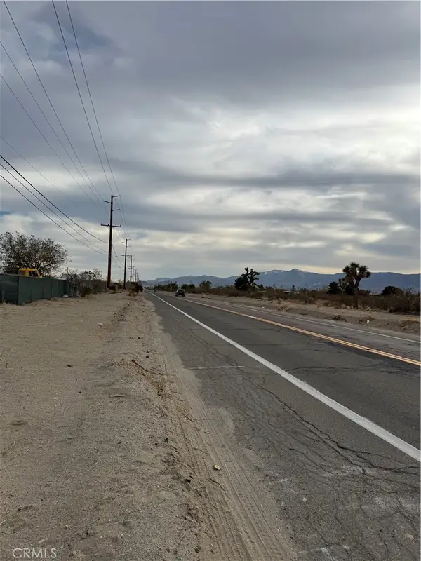 13575 Hacienda, Phelan, CA 92371