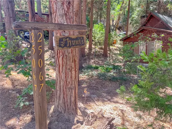 65807 N Boa Drive, Crestline, CA 92325