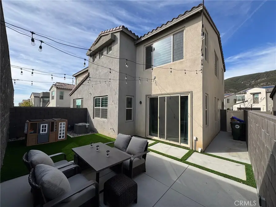 15959 Sparrow Court, Fontana, CA 92336 - Image #3