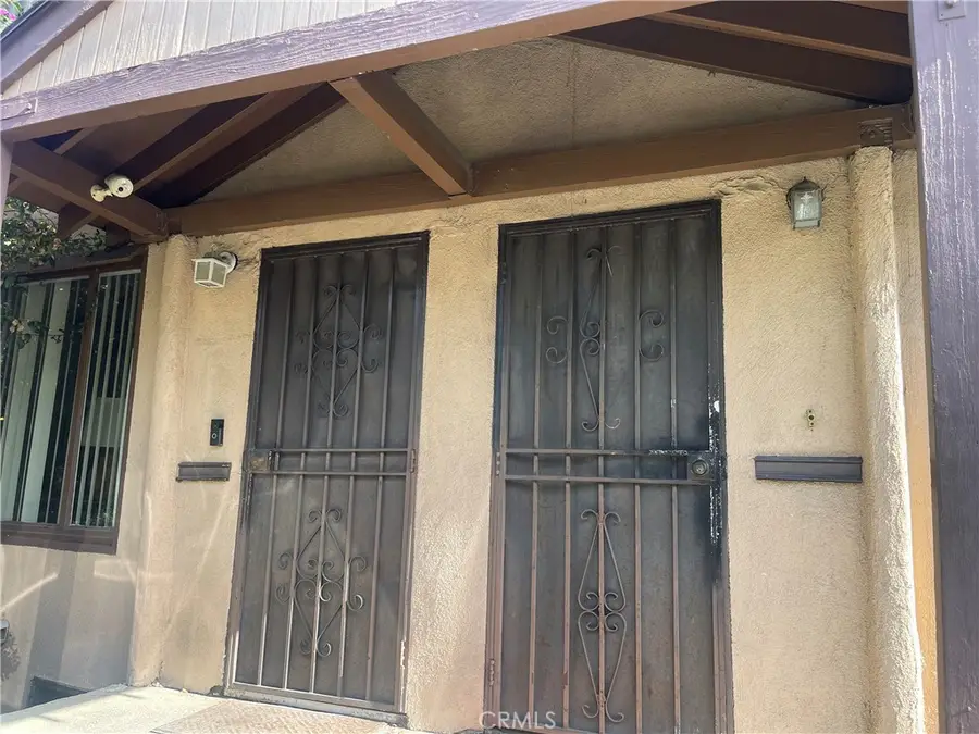 1750 S Mansfield Avenue S, Los Angeles, CA 90019 - #2