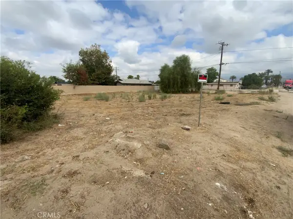 25338 4th, San Bernardino, CA 92410