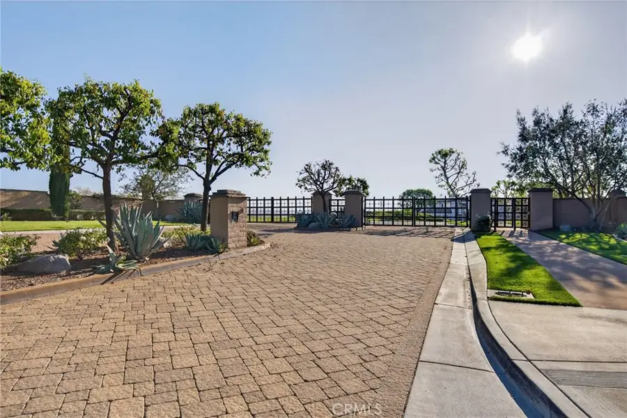 7478 Via Montecito, Riverside, CA 92506 - Image #2