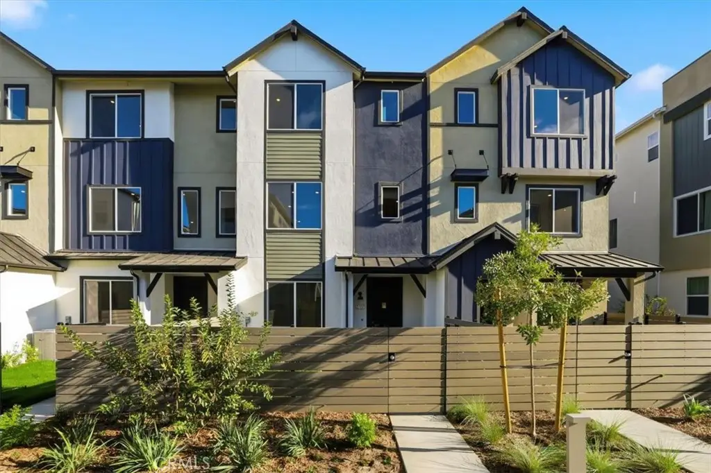 27323 Seven Oaks Lane, Valencia, CA 91381 - #1