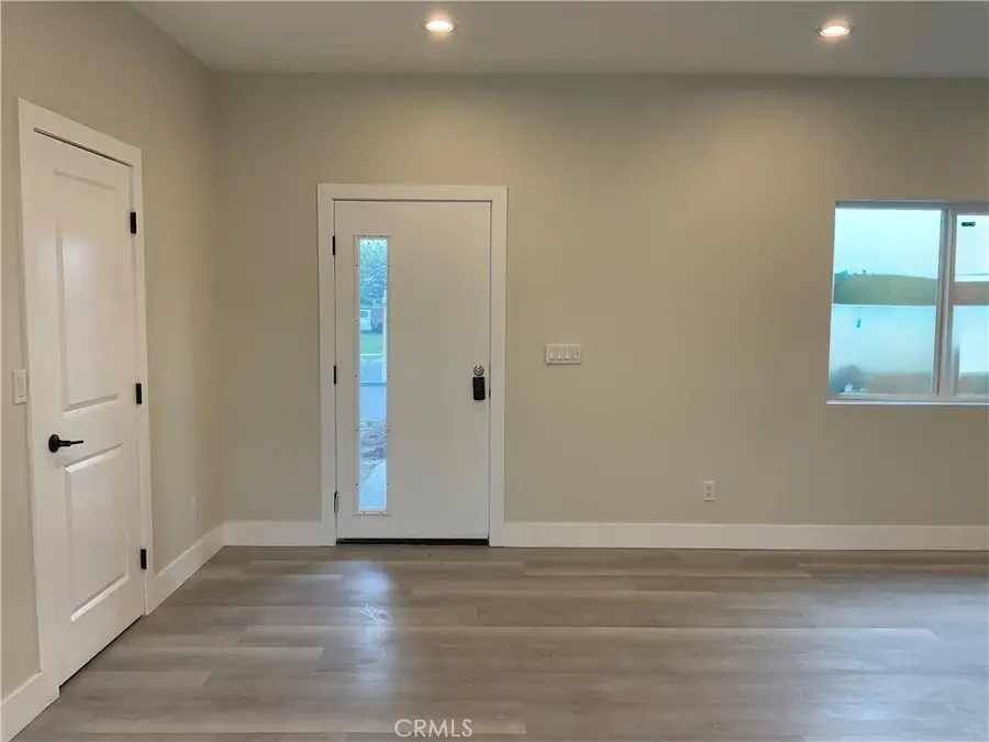 310 N Western, Hemet, CA 92543 - Image #2