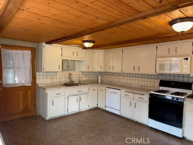 615 Ash, Green Valley Lake, CA 92341 - Image #3