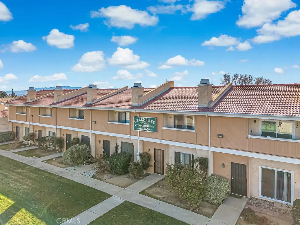 16465 Green Tree, Victorville, CA 92395 - #1