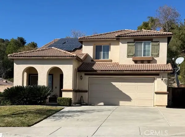 29483 Rock Point, Lake Elsinore, CA 92530