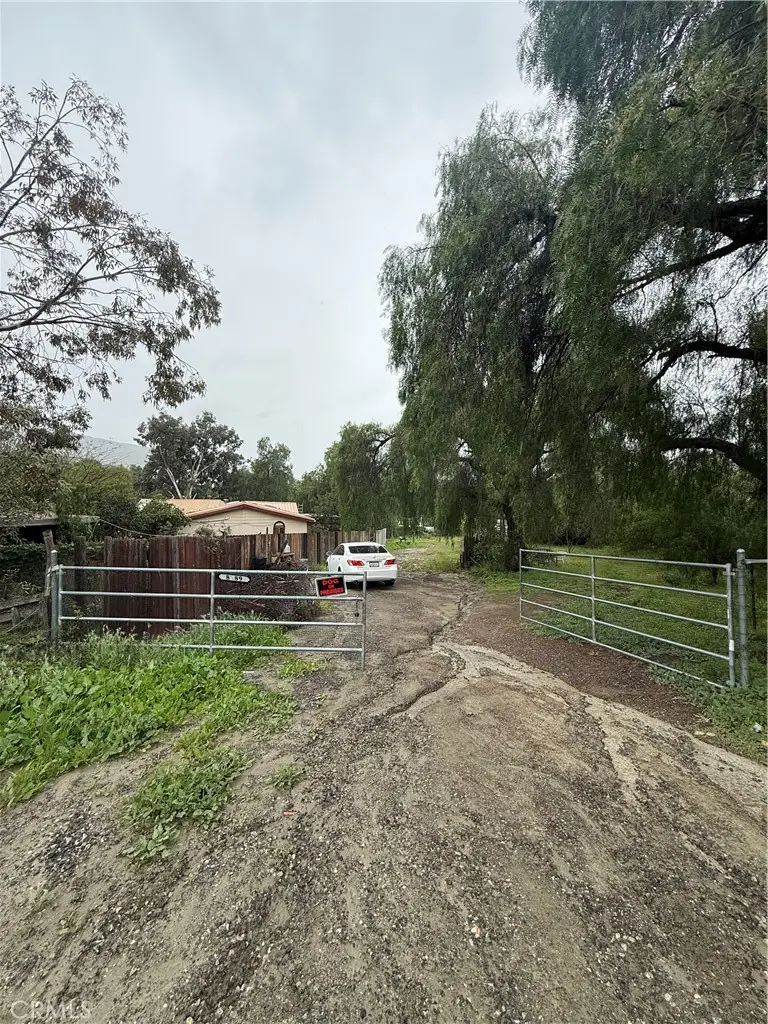 8189 Keissel Road, Colton, CA 92324 - #1