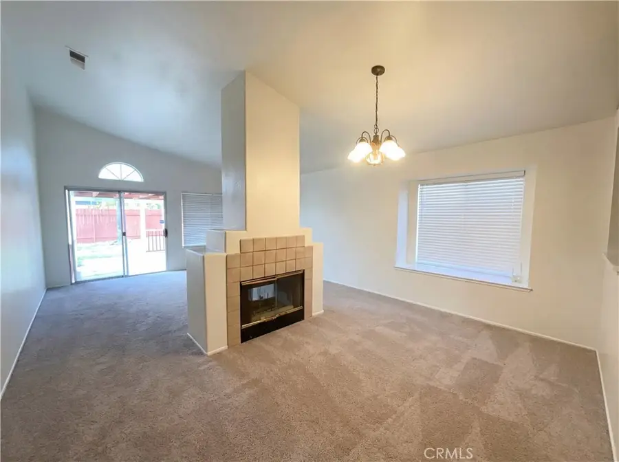 25311 Chicago Avenue, Hemet, CA 92544 - Image #3