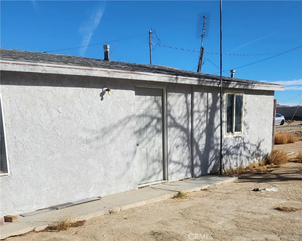 34774 Old Woman Springs, Lucerne Valley, CA 92356 - #1