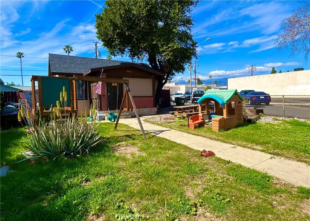 8582 Wheeler #1, Fontana, CA 92335 - #1