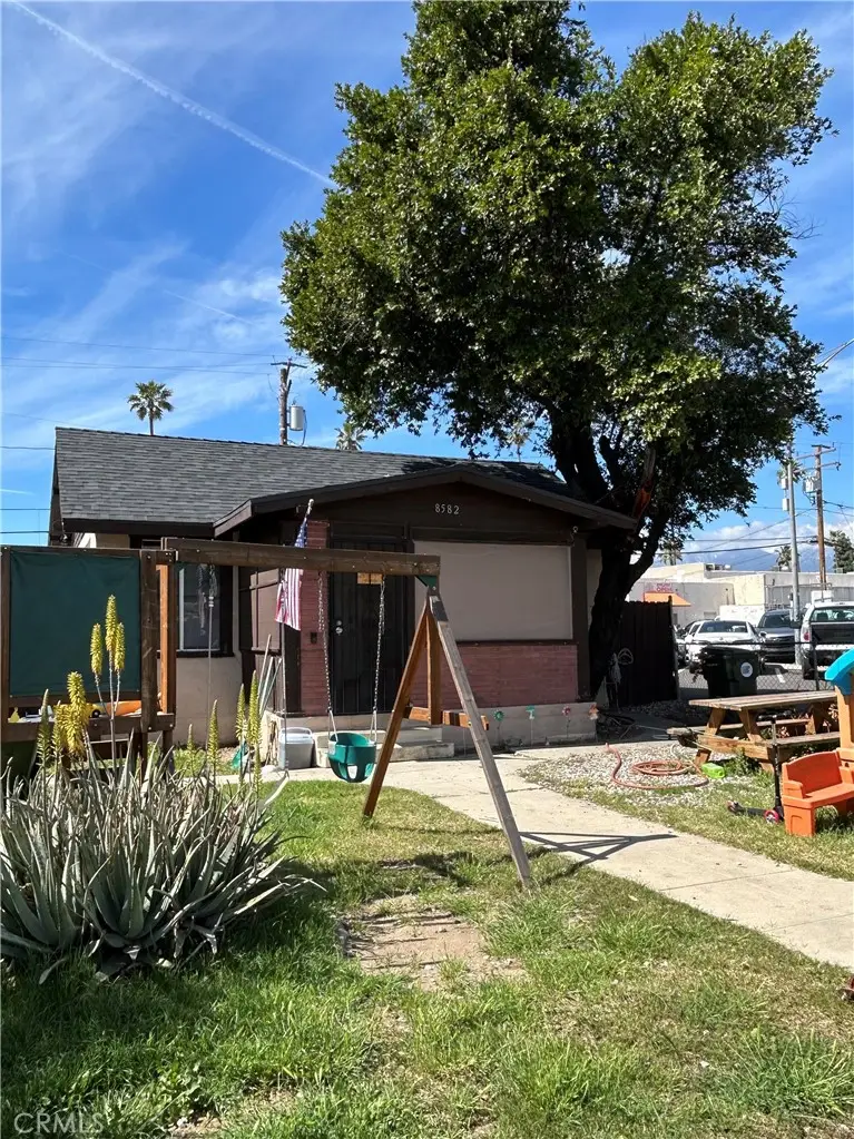 8582 Wheeler #1, Fontana, CA 92335 - #2