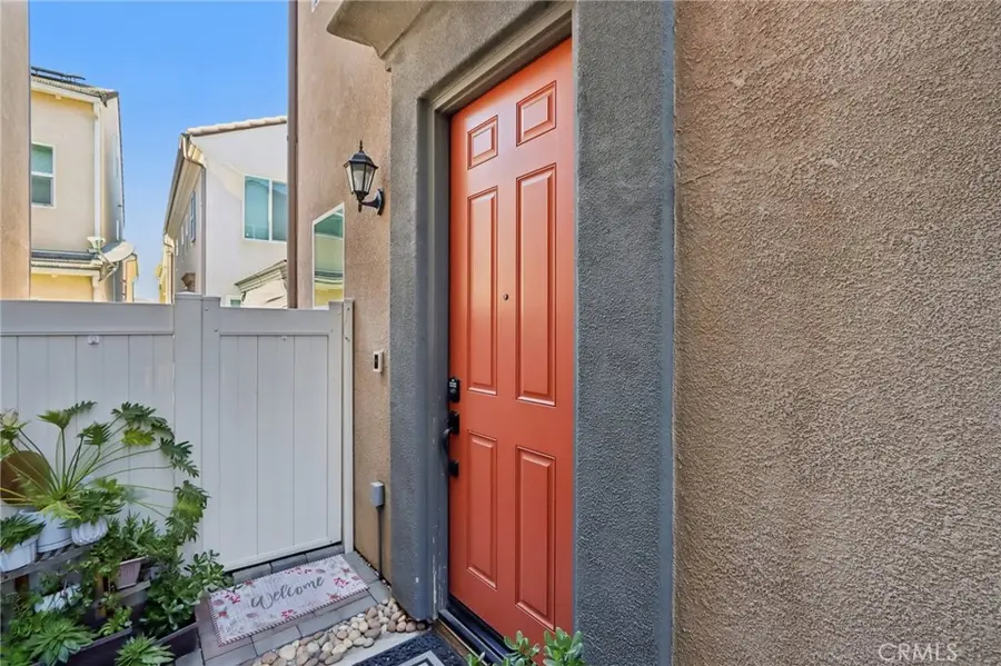 3827 Grant St #49, Corona, CA 92879 - #3