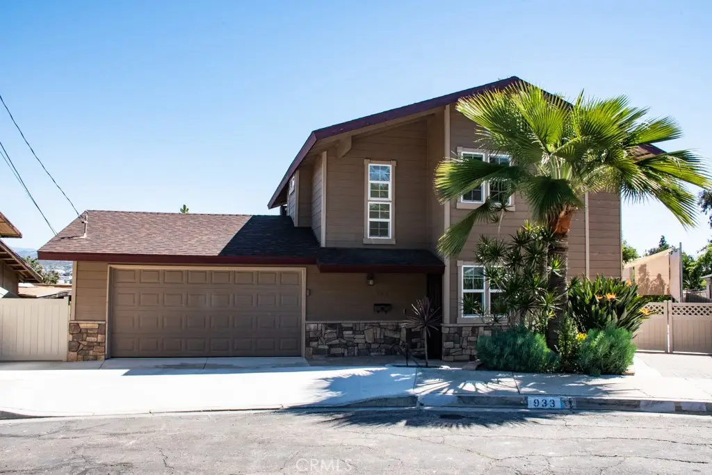 933 Eastside Rd, El Cajon, CA 92020 - #1