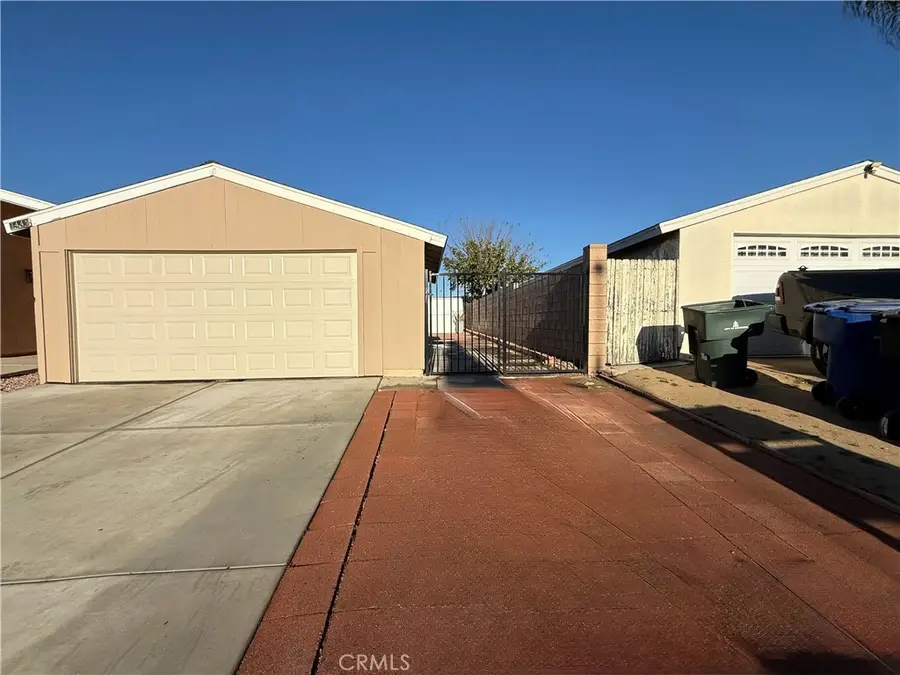 3445 Sparrow, Riverside, CA 92503 - #3