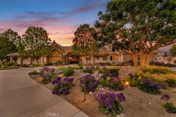 15984 Summit Crest Drive, Riverside, CA 92506