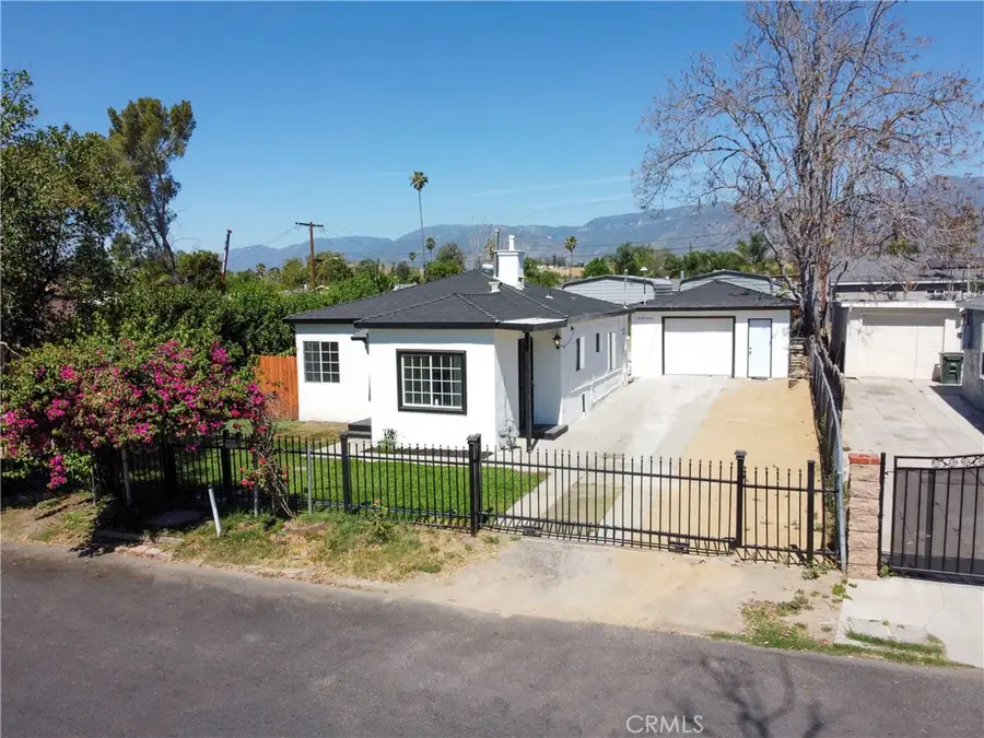 25160 Elmo, San Bernardino, CA 92404 - #2