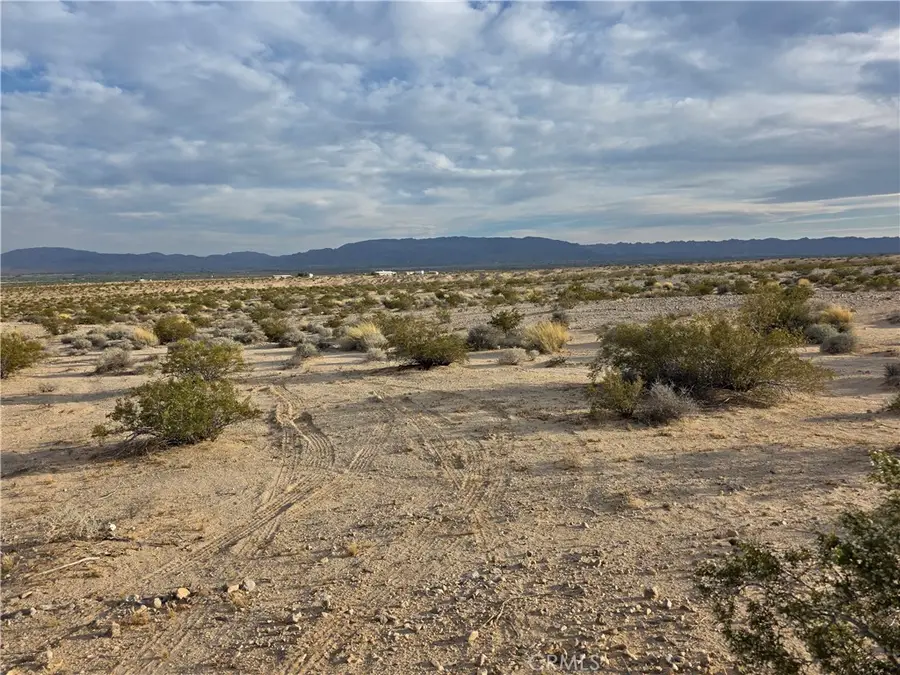 0 Brant Xing Rd, Twentynine Palms, CA 92277 - #3