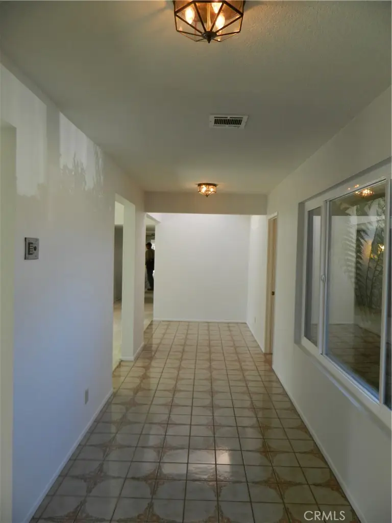 888 Via Maria, Upland, CA 91784 - #2