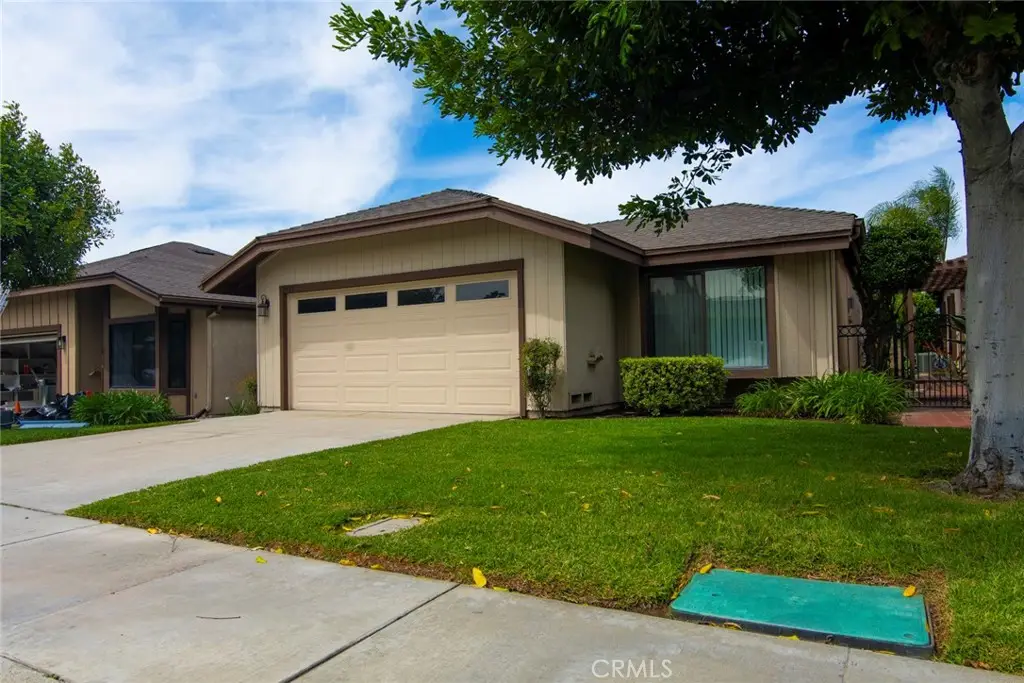 2944 Hyde Park Circle, Riverside, CA 92506 - #1