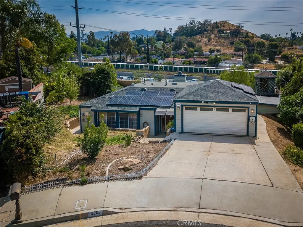 3208 Gibraltar, Riverside, CA 92506 - #1