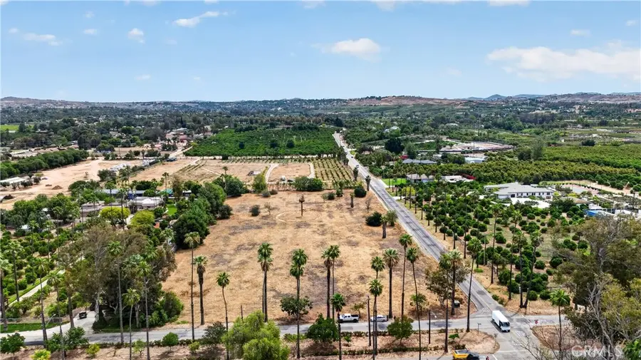 7700 Victoria, Riverside, CA 92504 - #2