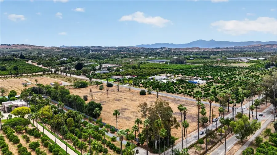 7700 Victoria, Riverside, CA 92504 - #3